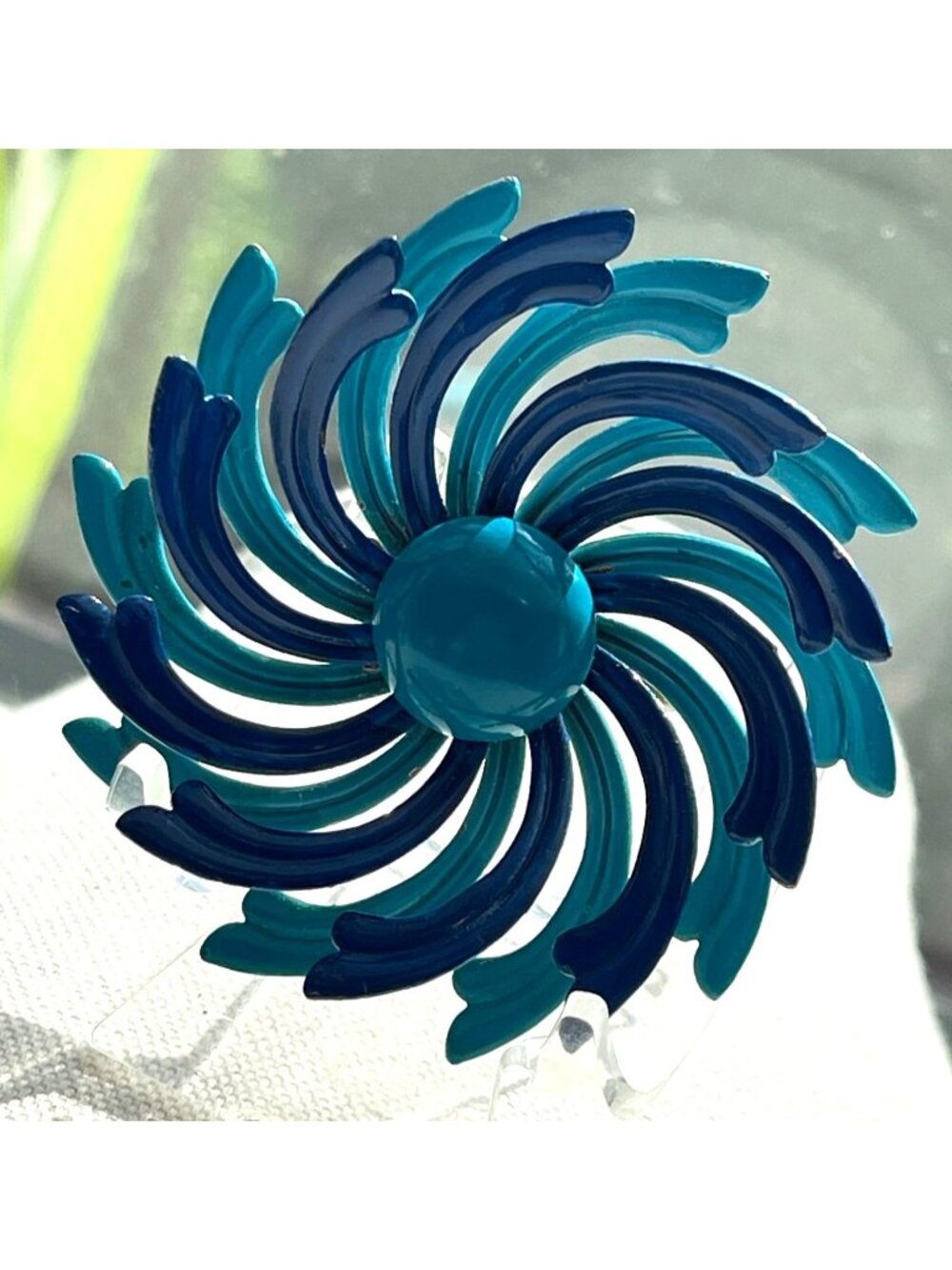 Vintage 60s Retro Enamel Flower Power Brooch Two-Tone Peacock Colors Spiral Pop